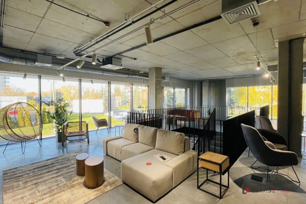 3 Qubes etap I Katowice — realizacja komercyjna Hekabe 12