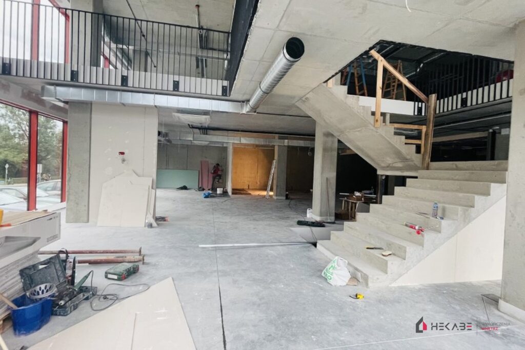 3 Qubes etap I Katowice — realizacja komercyjna Hekabe 2