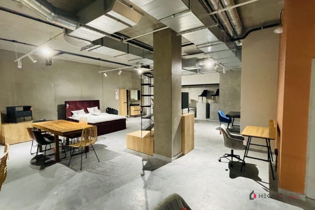 3 Qubes etap I Katowice — realizacja komercyjna Hekabe 21