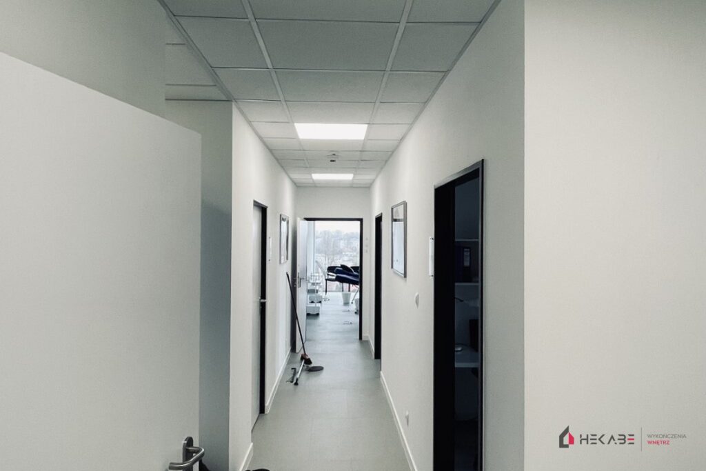 3 Qubes etap II Katowice — realizacja komercyjna Hekabe 14