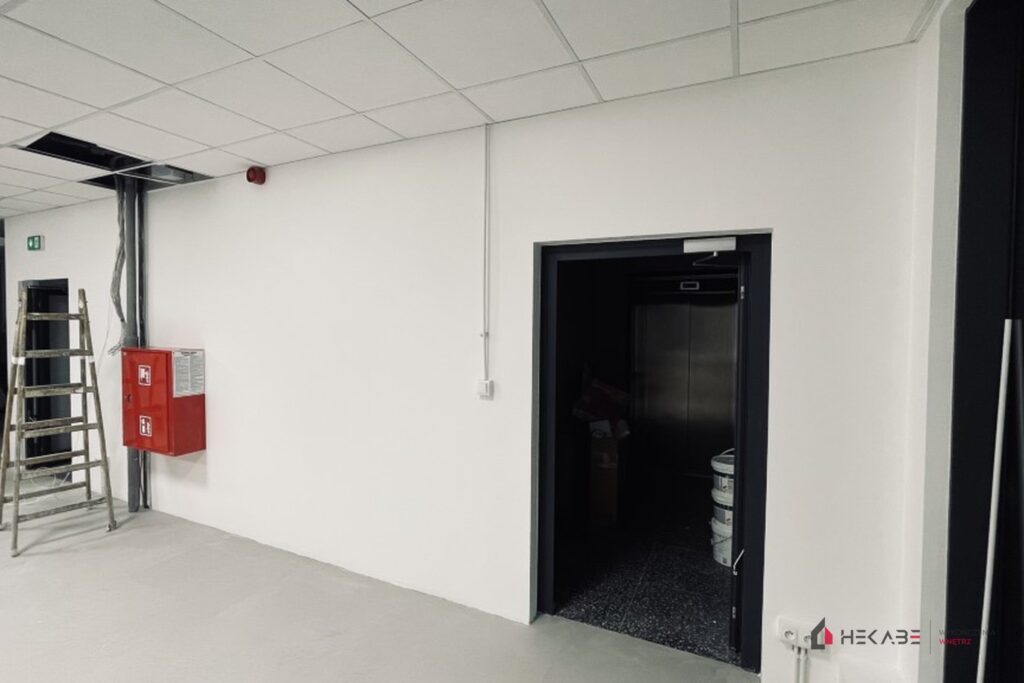 3 Qubes etap II Katowice — realizacja komercyjna Hekabe 3