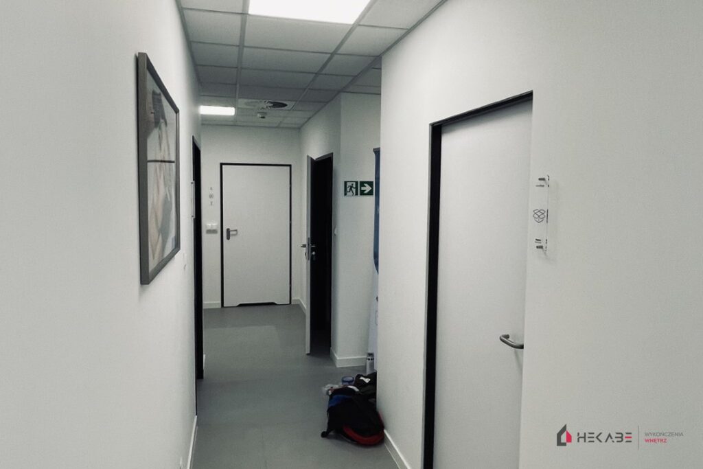 3 Qubes etap II Katowice — realizacja komercyjna Hekabe 9