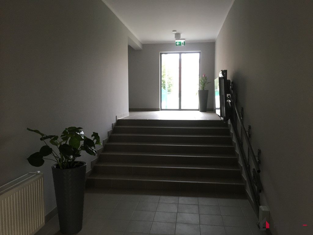 Szkoła Podstawowa Będzin — projekt Hekabe, wykończenia wnętrz premium