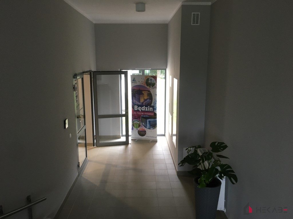 Szkoła Podstawowa Będzin — projekt Hekabe, wykończenia wnętrz premium