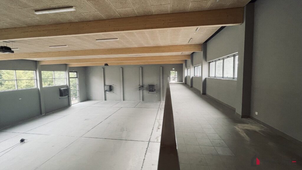 Szkoła Podstawowa Będzin — projekt Hekabe, wykończenia wnętrz premium