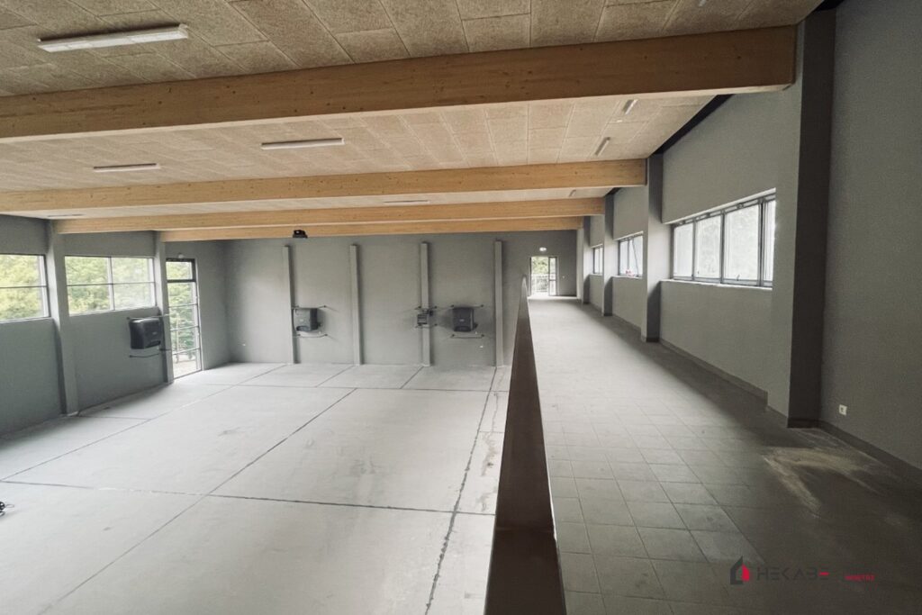 Szkoła Podstawowa Będzin — realizacja komercyjna Hekabe 26