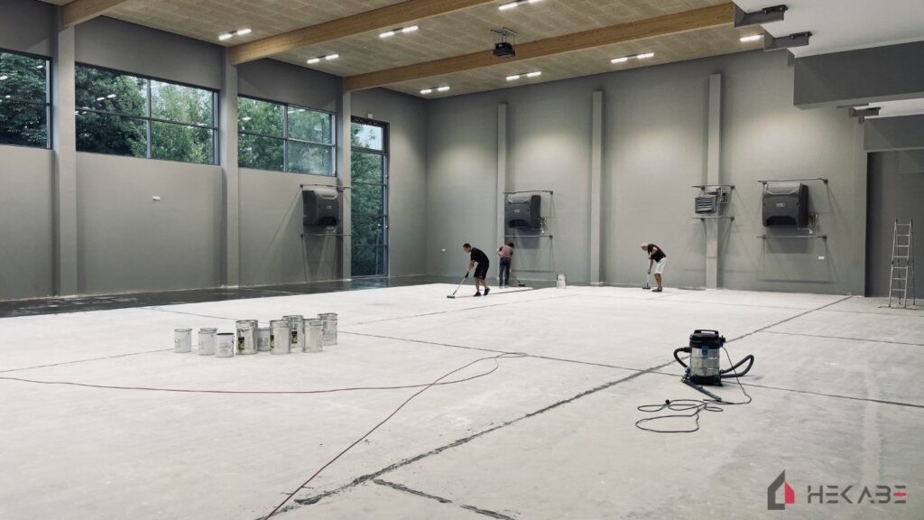 Szkoła Podstawowa Będzin — projekt Hekabe, wykończenia wnętrz premium