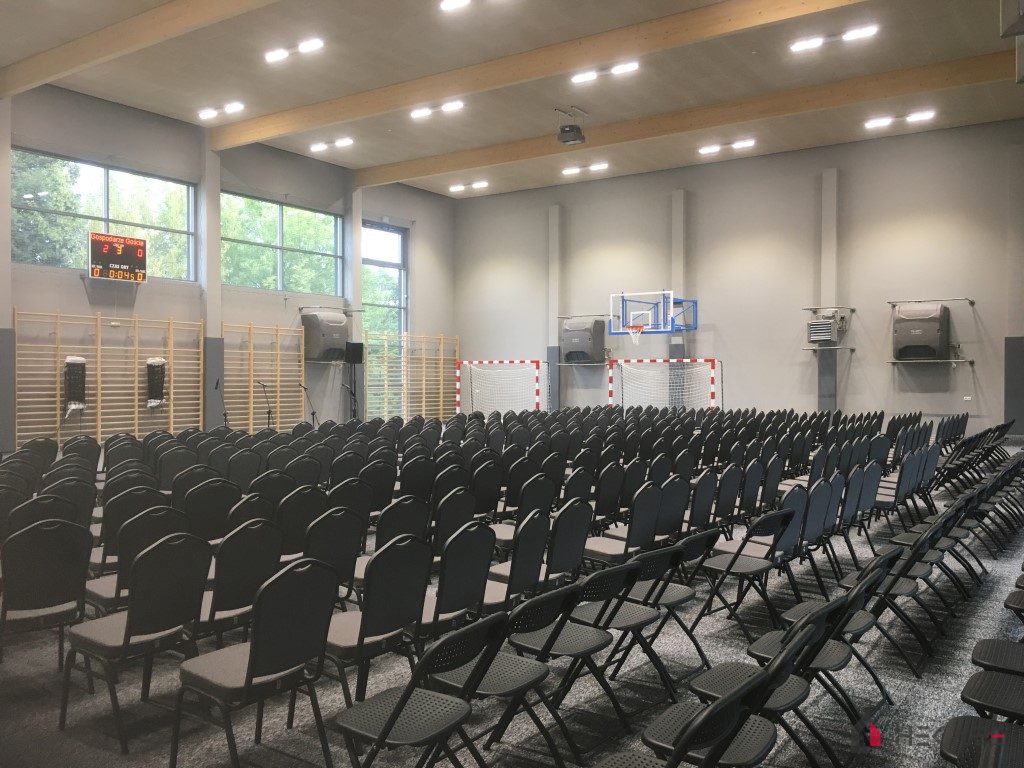 Szkoła Podstawowa Będzin — projekt Hekabe, wykończenia wnętrz premium