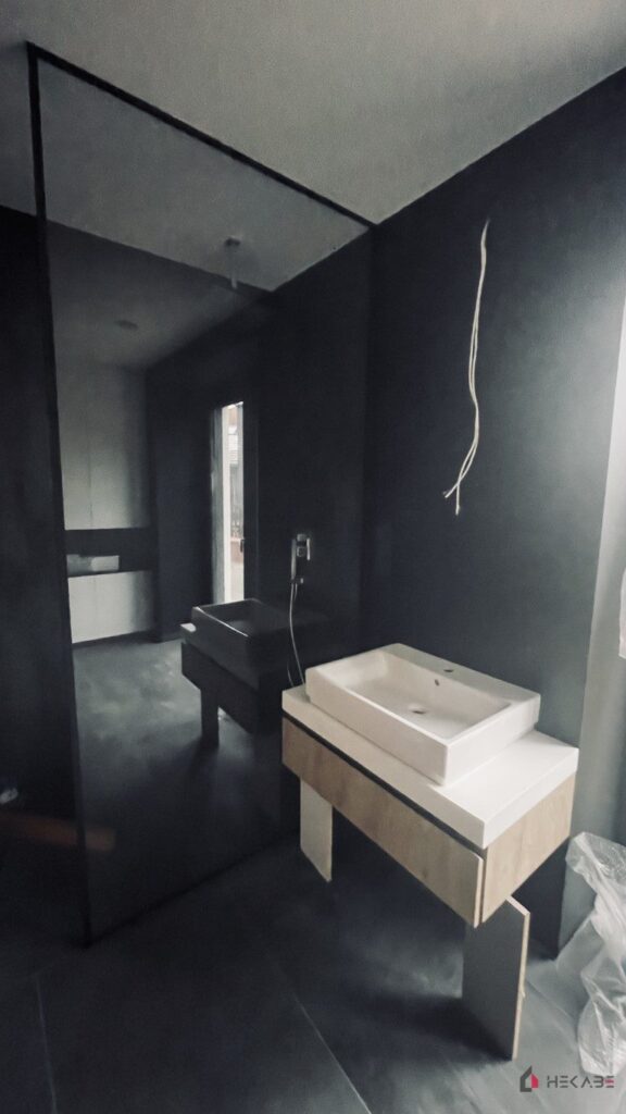 Łazienka Bażantów Katowice — projekt Hekabe, wykończenia wnętrz premium