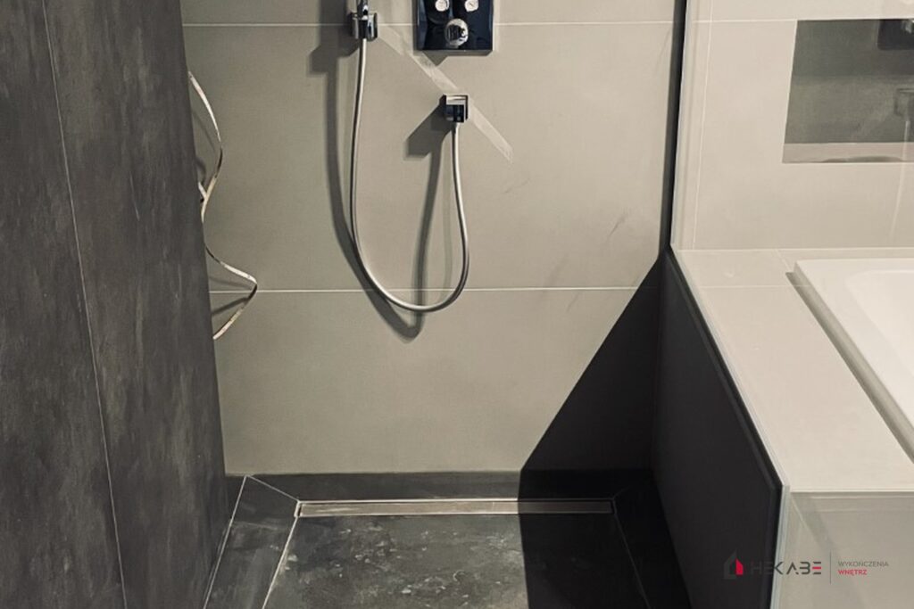 Łazienka Bażantów Katowice — realizacja Hekabe 4