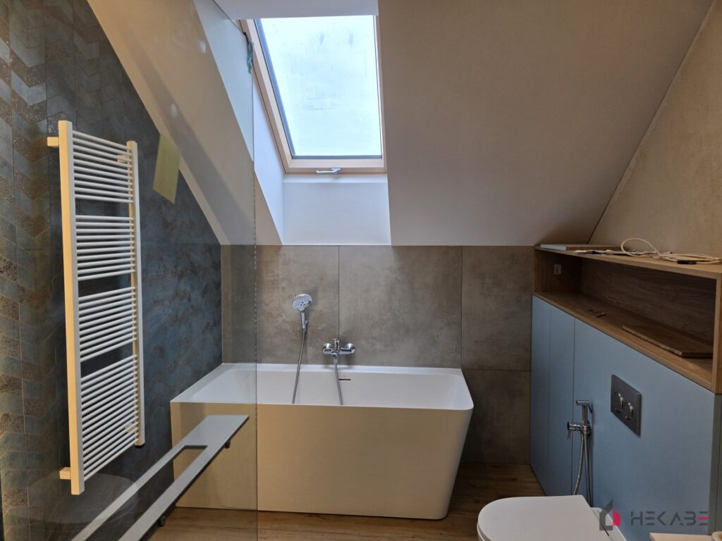 Łazienka Gawronów Katowice — projekt Hekabe, wykończenia wnętrz premium
