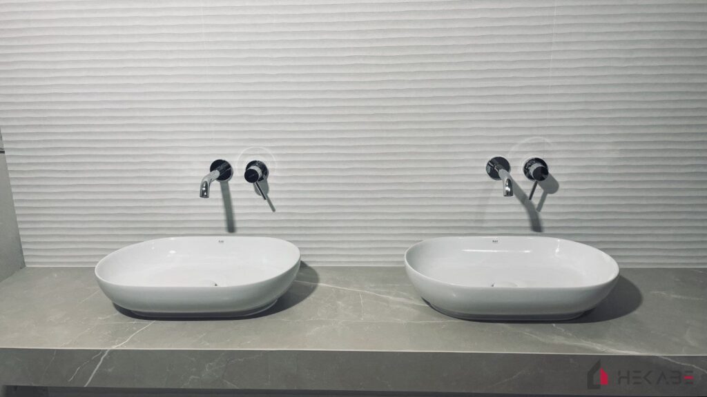 Łazienka Kochłowice Ruda Śląska — projekt Hekabe, wykończenia wnętrz premium