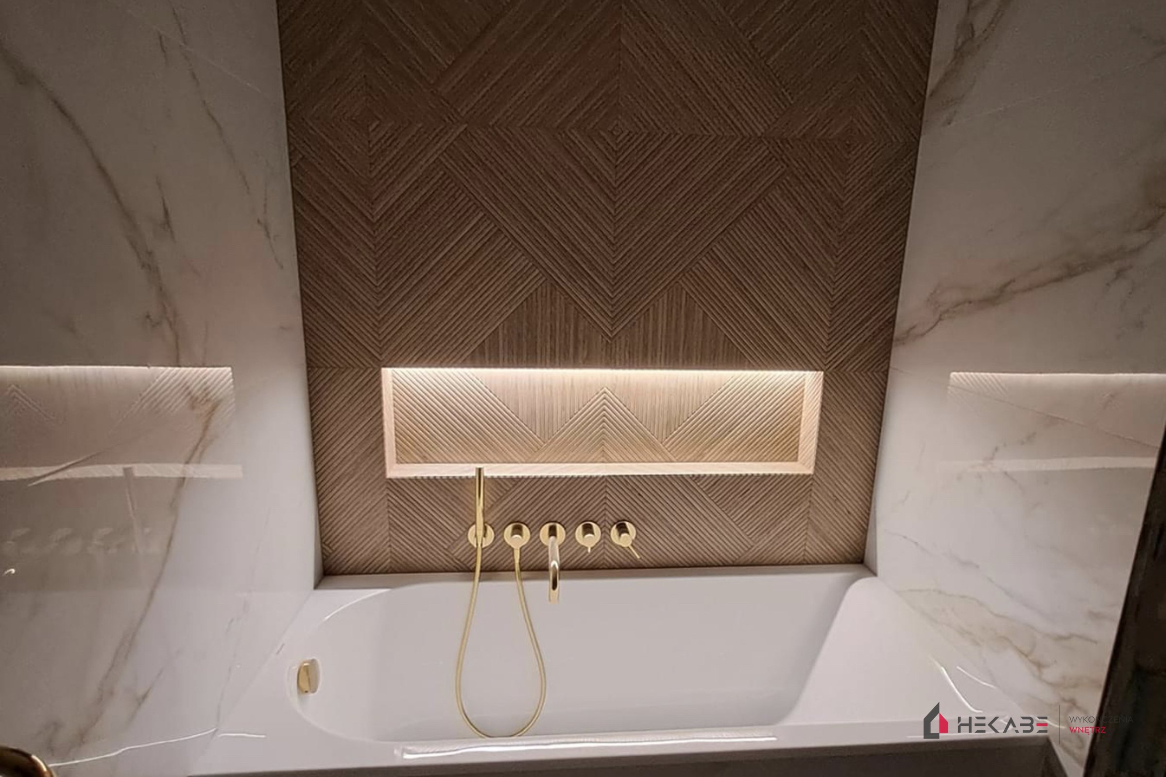 Łazienka Korfantego Katowice — realizacja Hekabe 1