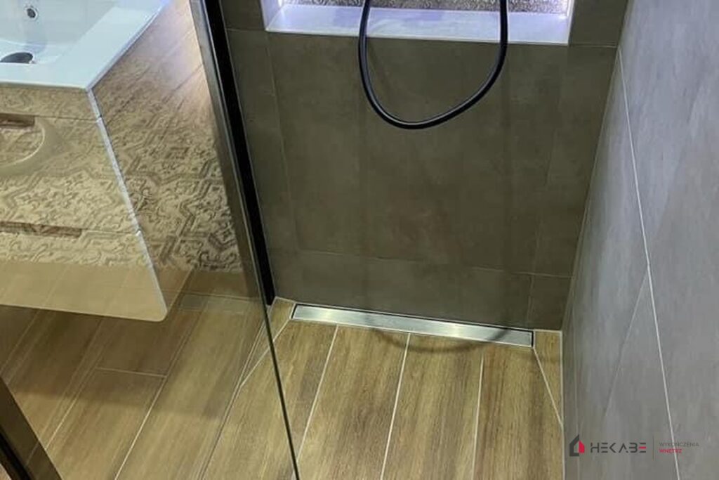 Łazienka Osiedle Franciszkańskie Katowice — realizacja Hekabe 7