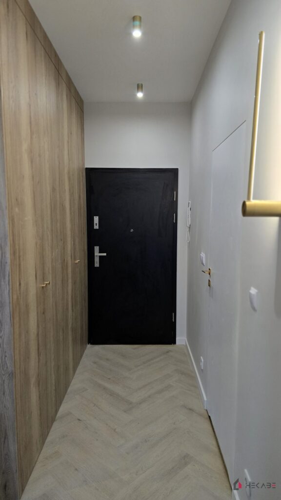 Mieszkanie Ceglana II Katowice — projekt Hekabe, wykończenia wnętrz premium