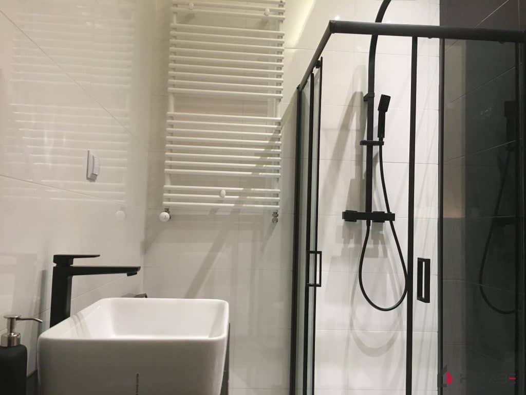 Mieszkanie Chopina Katowice — projekt Hekabe, wykończenia wnętrz premium