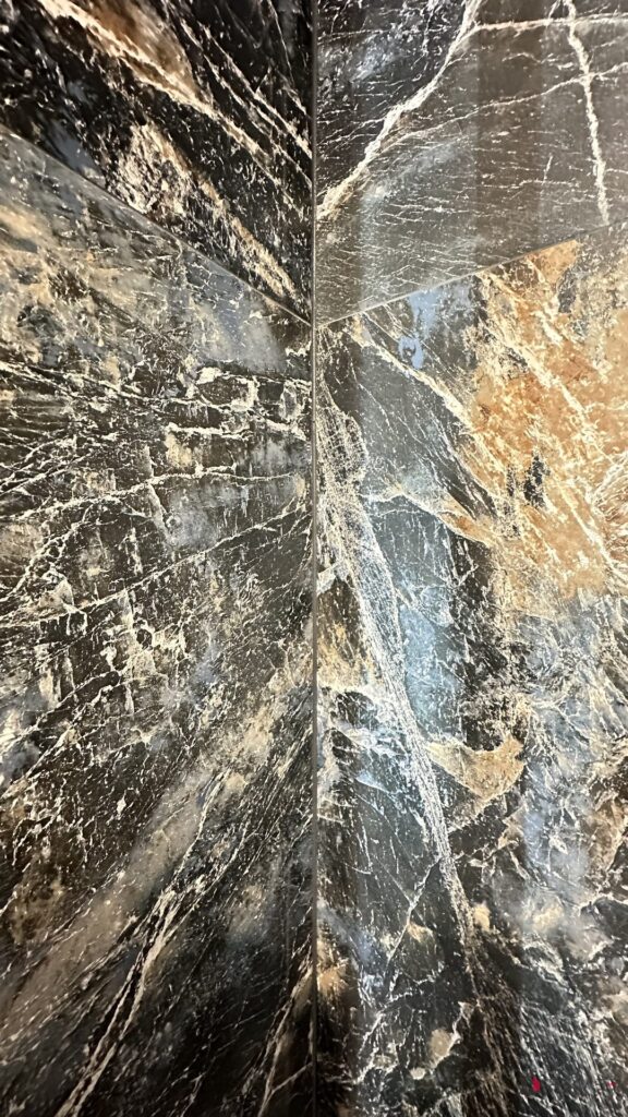 Mieszkanie Dworska Katowice — projekt Hekabe, wykończenia wnętrz premium