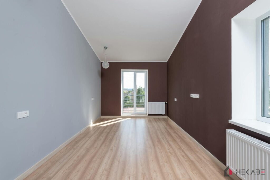 Mieszkanie Dzikiej Wiśni Katowice — projekt Hekabe, wykończenia wnętrz premium